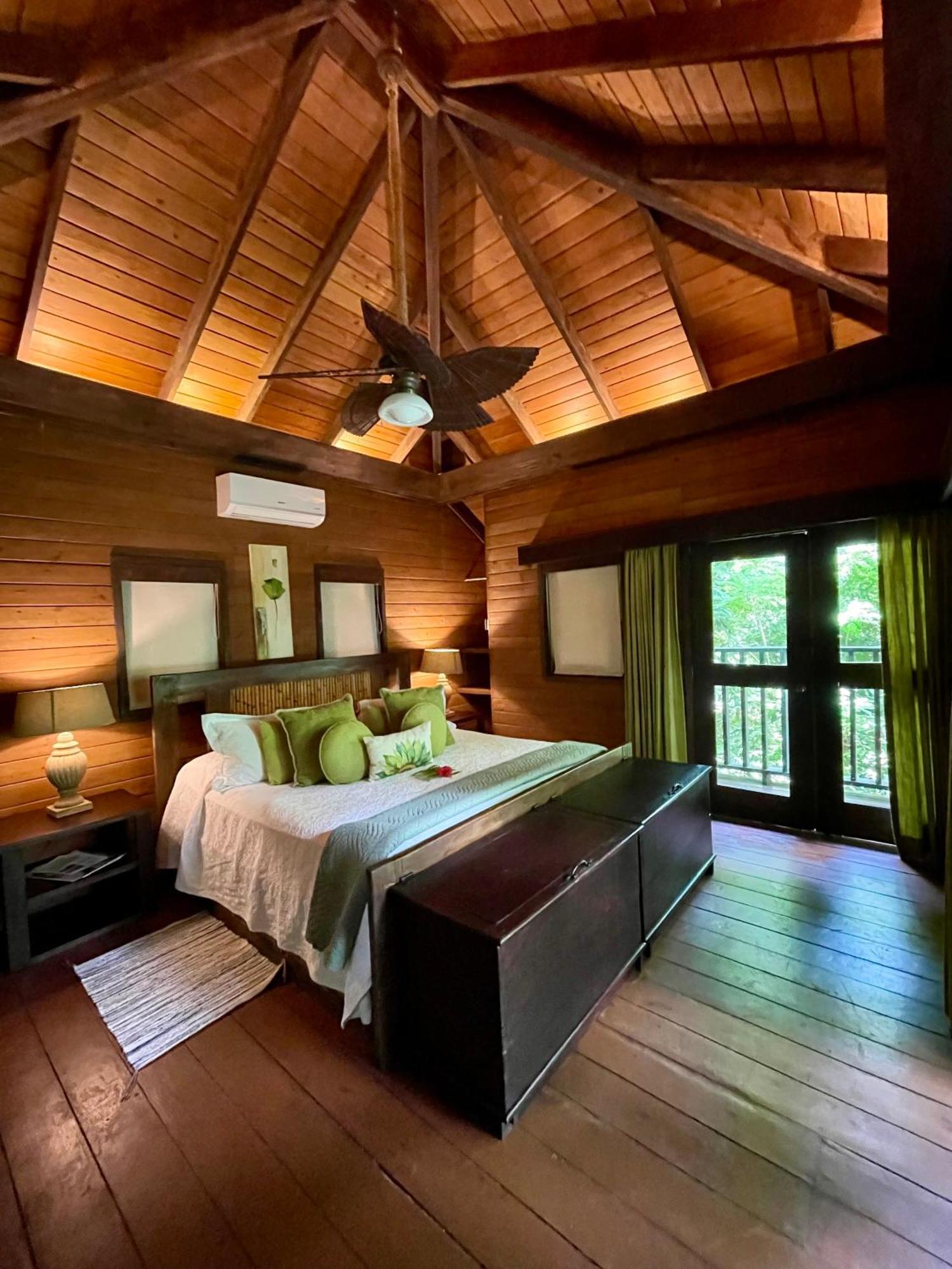 Platon Ecolodge Barahona Ngoại thất bức ảnh