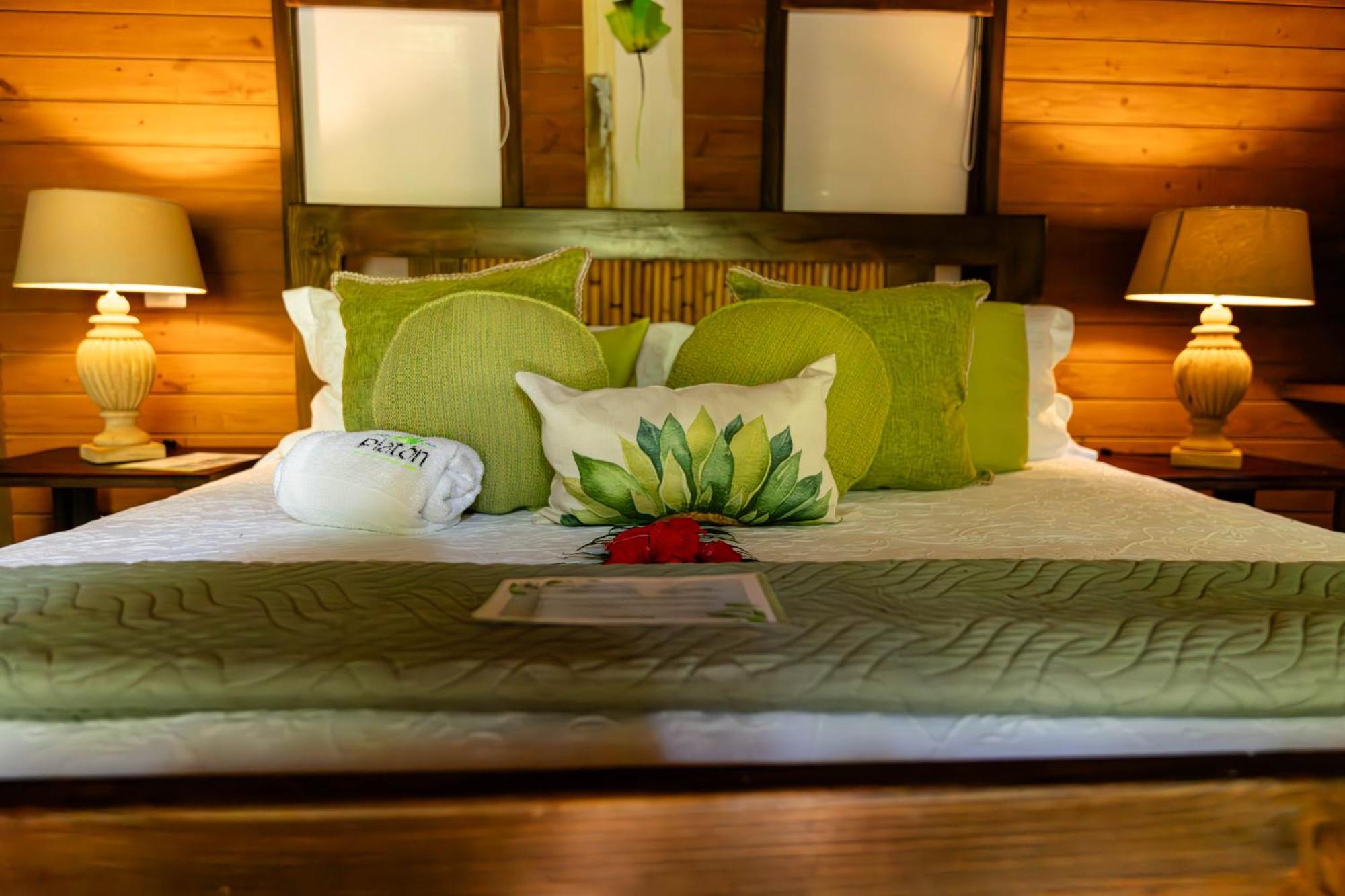 Platon Ecolodge Barahona Ngoại thất bức ảnh