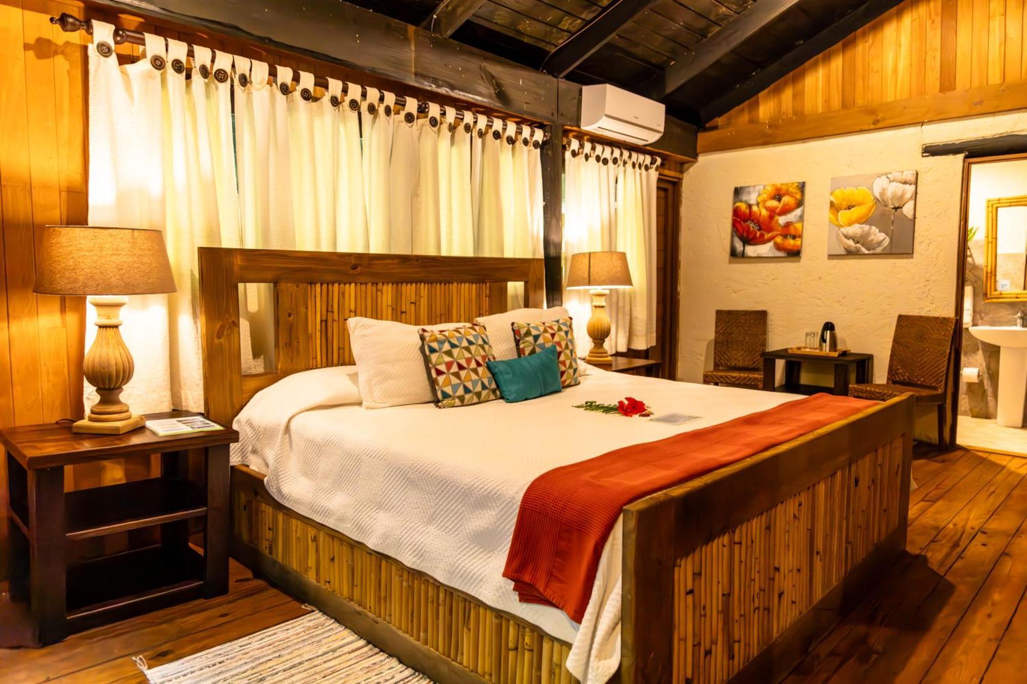 Platon Ecolodge Barahona Ngoại thất bức ảnh