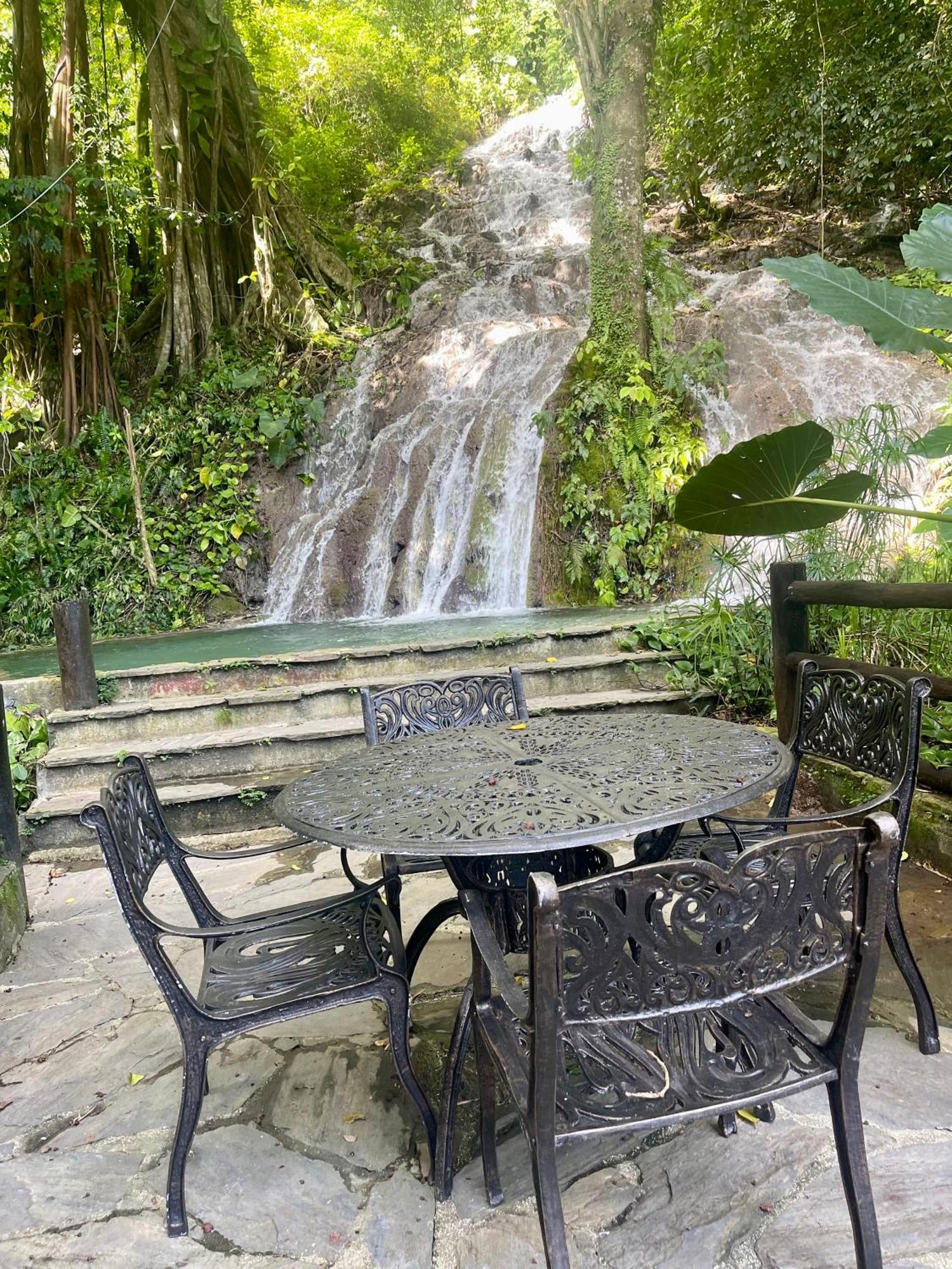 Platon Ecolodge Barahona Ngoại thất bức ảnh