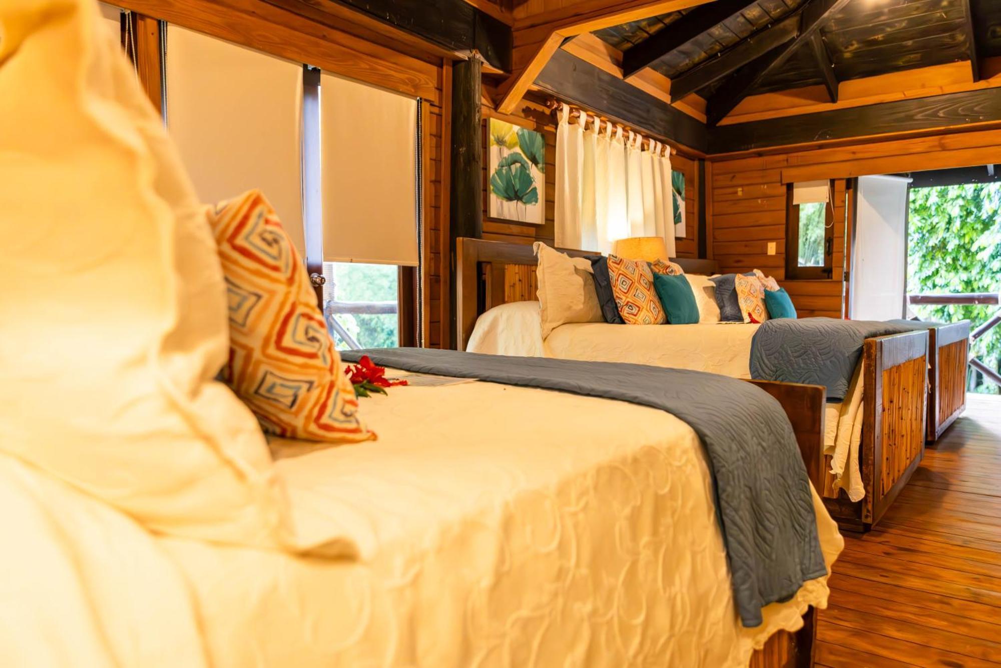Platon Ecolodge Barahona Ngoại thất bức ảnh